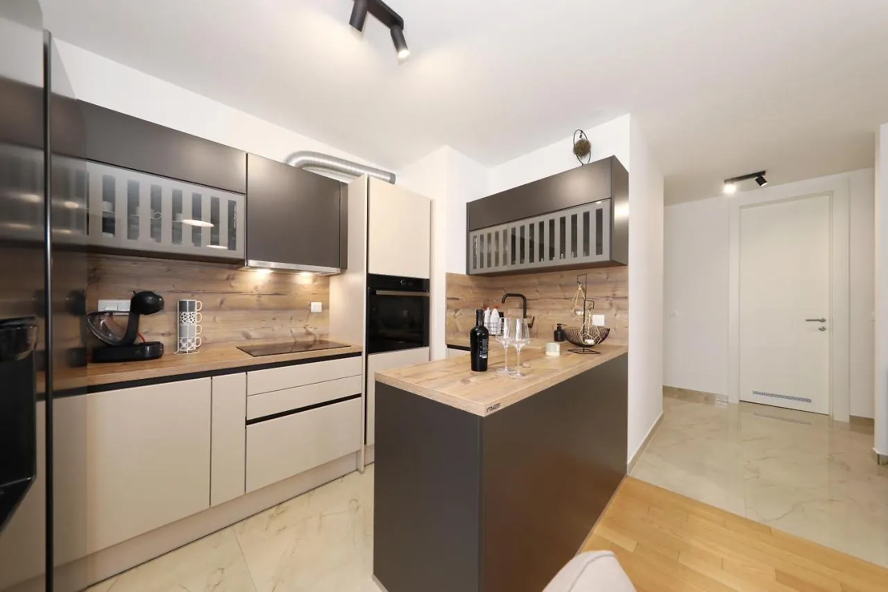 Lejlighed Apartman Maresa Zadar